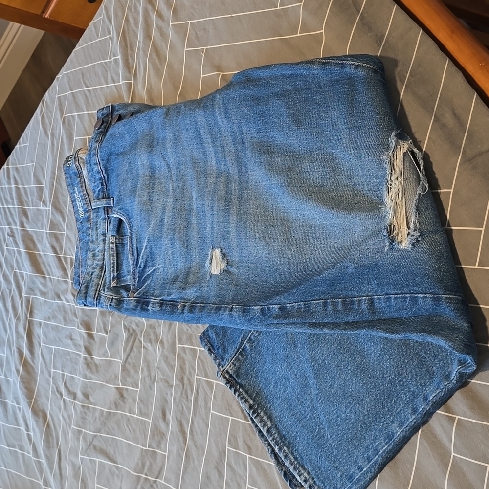 Women's button fly jeans